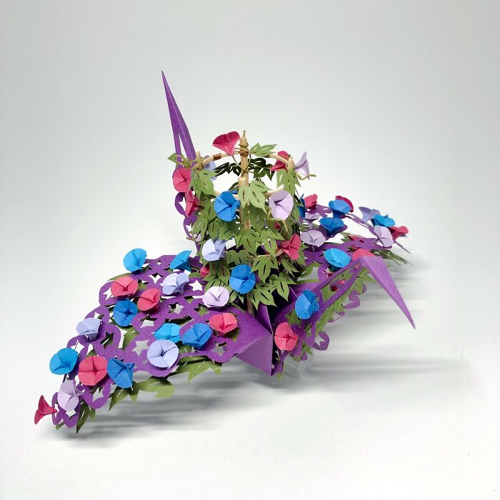 Wait, This Artist Turns Paper Into Insane 3D Sculptures That Will Blow Your Mind!