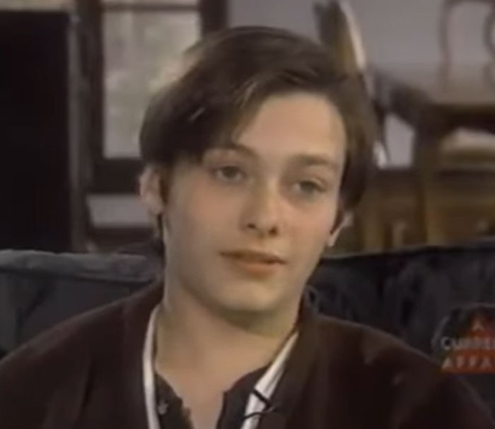 Wait, They Actually Dug Up These Celeb Secrets?!