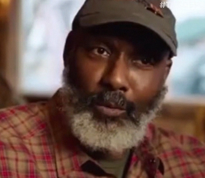 Wait, They Actually Dug Up These Celeb Secrets?!