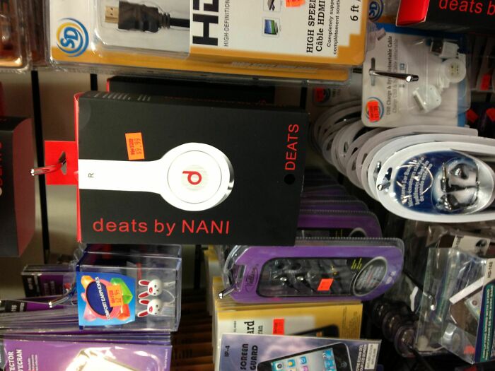A Knockoff Pair Of Beats Headphones Called Deats