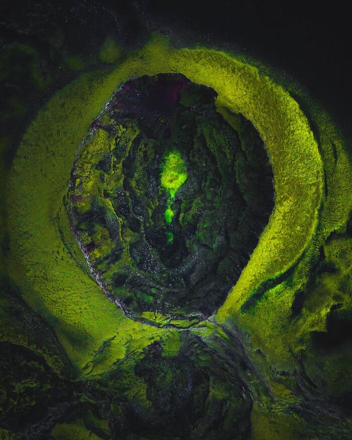 89 Iceland Pics That'll Make You Wonder If You're Actually on Mars