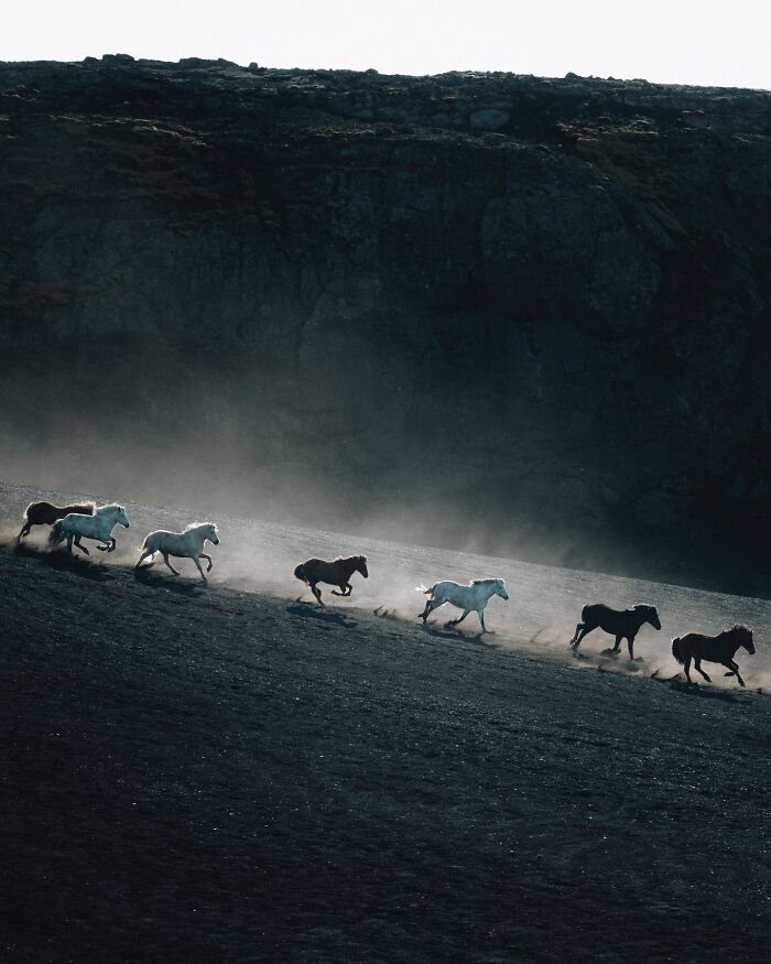 89 Iceland Pics That'll Make You Wonder If You're Actually on Mars