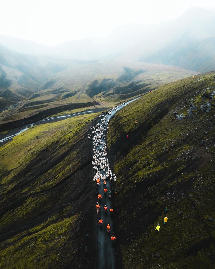 89 Iceland Pics That'll Make You Wonder If You're Actually on Mars