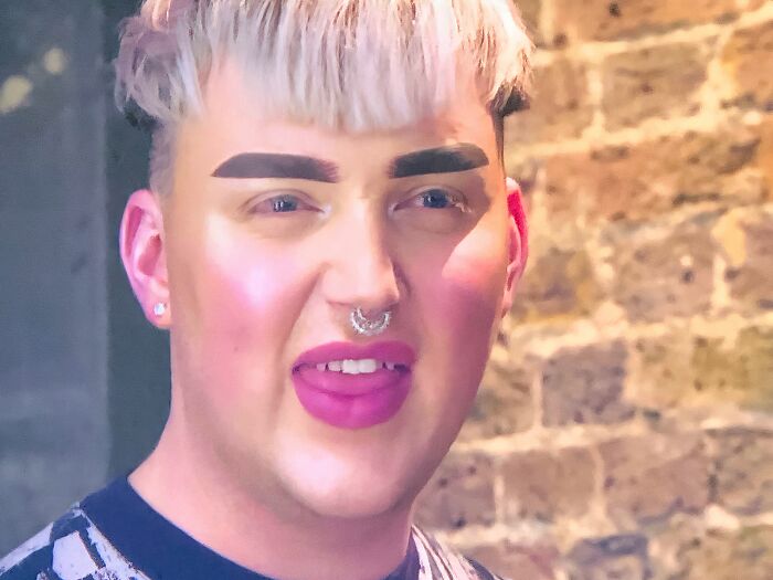 Wait Till You See These Eyebrows That Are Totally Wild and Wacky