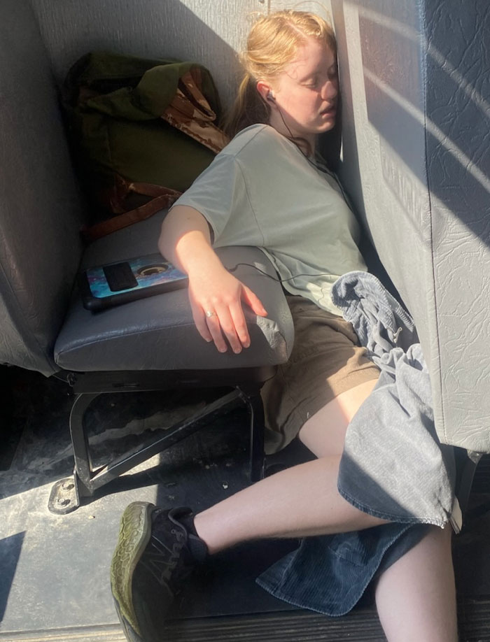 The 79 Most Ridiculous Sleeping Positions People Caught Their Partners In