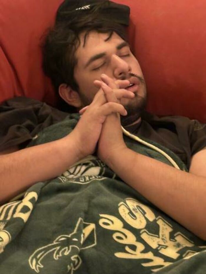 The 79 Most Ridiculous Sleeping Positions People Caught Their Partners In