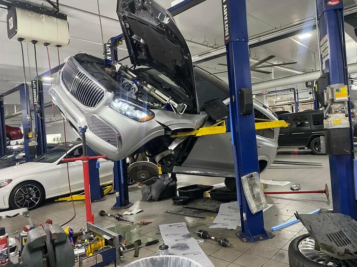 Dealership Drama: Maybach on the Lift Disaster