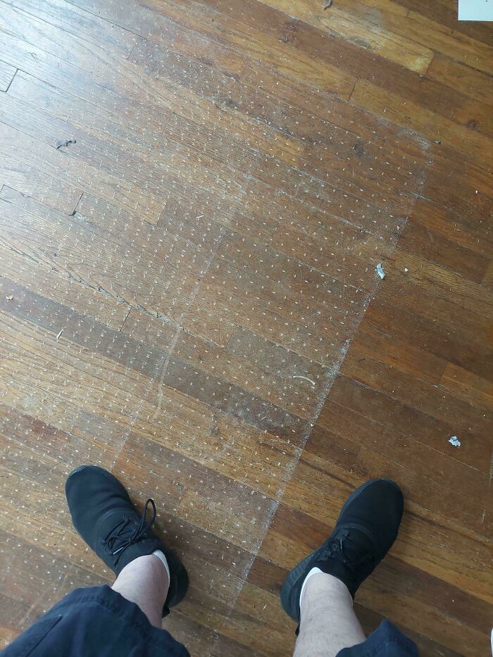 Plastic Mat Under Desk? More Like Plastic Mat Chaos