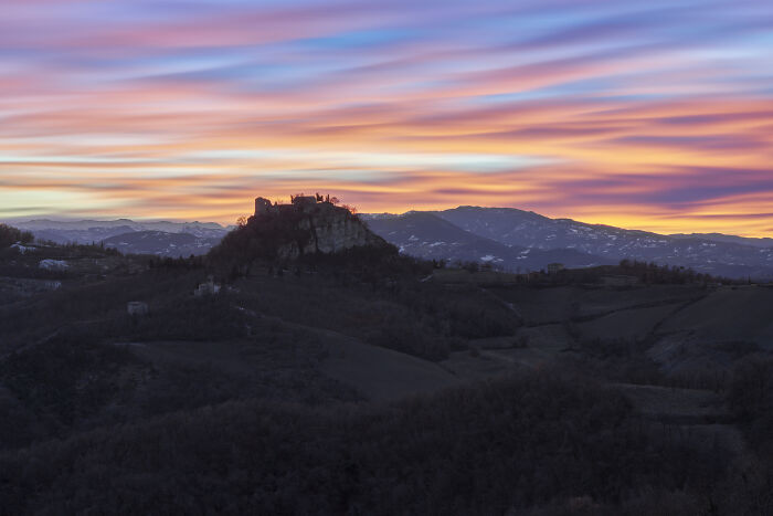 Canossa’s Sunset Show
