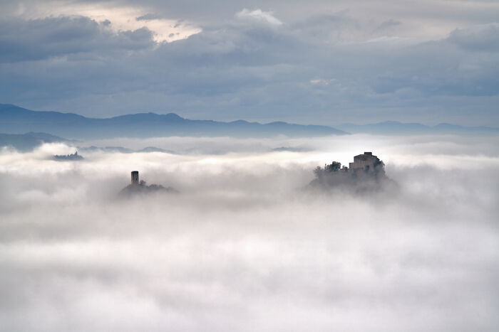 Floating on Air at Rossena