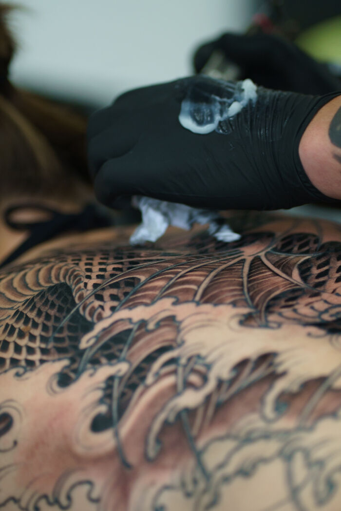 Do Tattoo Artists Ink Themselves?