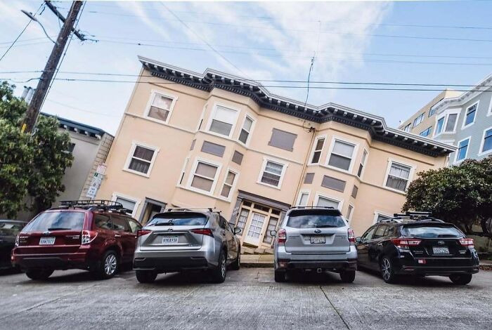 San Francisco Streets Playing Tricks on Your Eyes