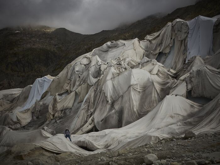 Environmental Impact Finalist: Glacier Requiem by Paulo Dos Santos Sousa