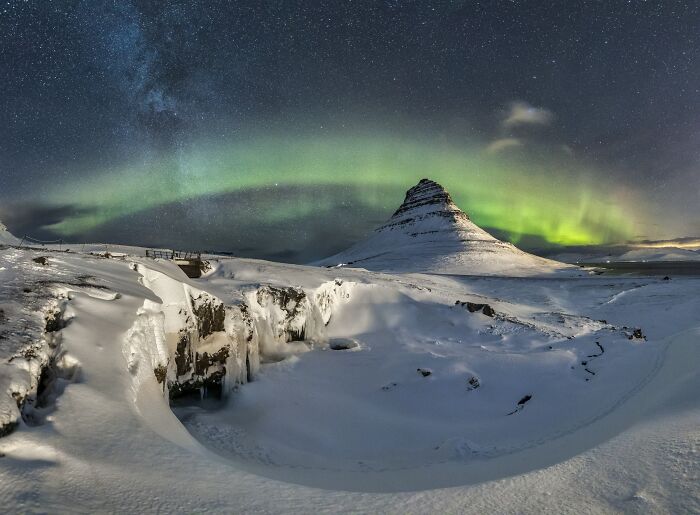 Night World Finalist: Aurora And Milky Way by Markus Van Hauten