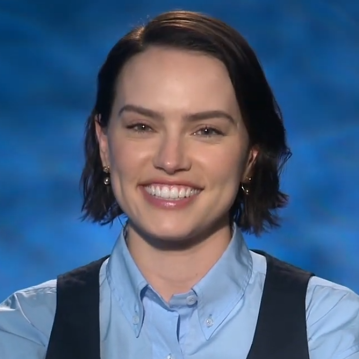 Daisy Ridley: Star Wars’ Real MVP, 34