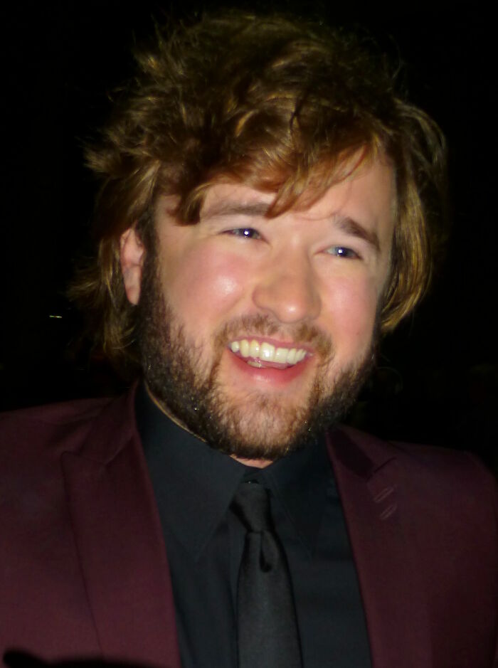 Haley Joel Osment: The Kid Who Made ‘I See Dead People’ Famous, 38