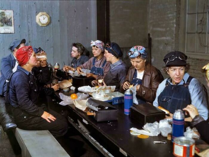 Women Taking a Lunch Break on the Railroad Job, 1943