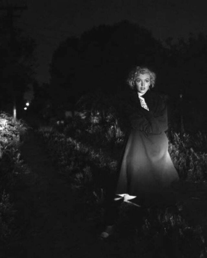 Marilyn Monroe's Insomnia Walk Between Beverly Hills Backyards, 1953