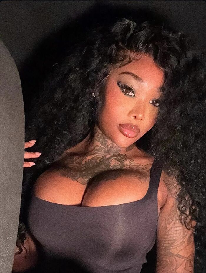 Summer Walker: R&B Star and Vibe Queen, 30