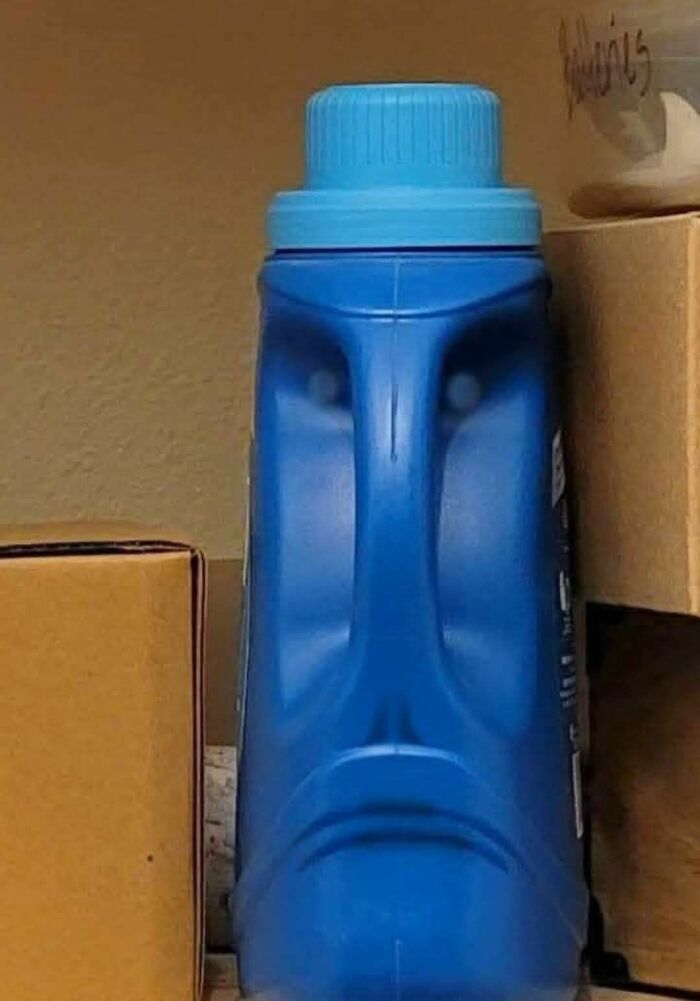 Wait, Are Those Faces? 81 Weirdly Funny Faces People Found In Totally Random Stuff