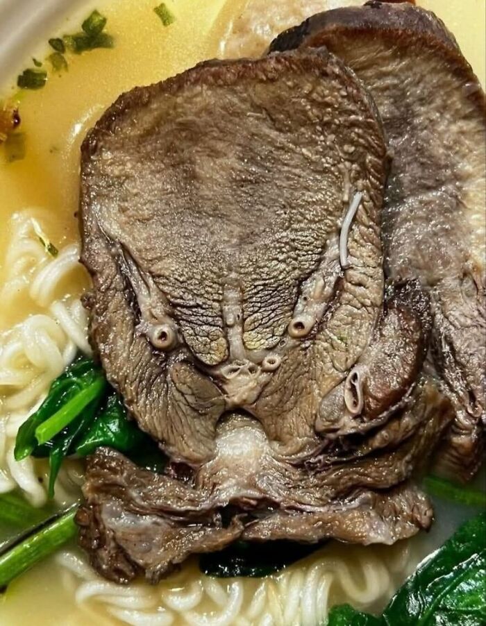 Wait, Are Those Faces? 81 Weirdly Funny Faces People Found In Totally Random Stuff