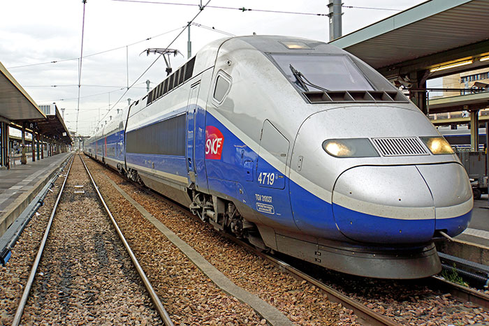 French Trains Too Wide to Fit: When $20 Billion Was Just Not Enough