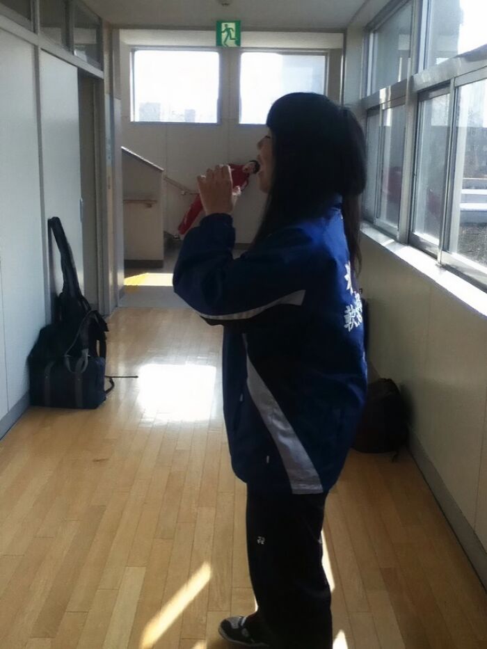 It’s... It’s... It’s... Absolutely Delicious! And The Pose Sells It