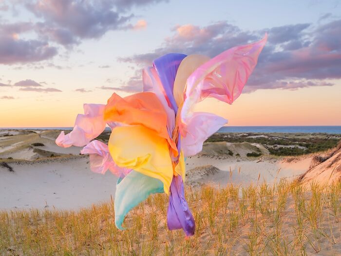 Wait, This Guy Just Tossed Fabric Into Nature and It Looked Like Magic (40 Pics)