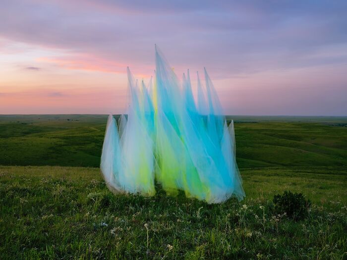 Wait, This Guy Just Tossed Fabric Into Nature and It Looked Like Magic (40 Pics)