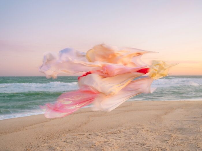 Wait, This Guy Just Tossed Fabric Into Nature and It Looked Like Magic (40 Pics)