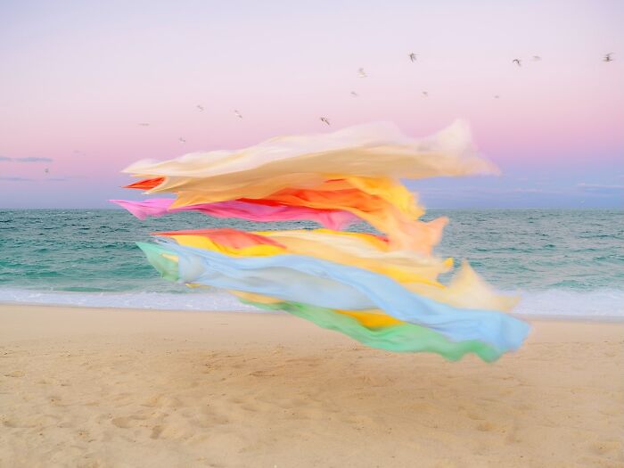 Wait, This Guy Just Tossed Fabric Into Nature and It Looked Like Magic (40 Pics)