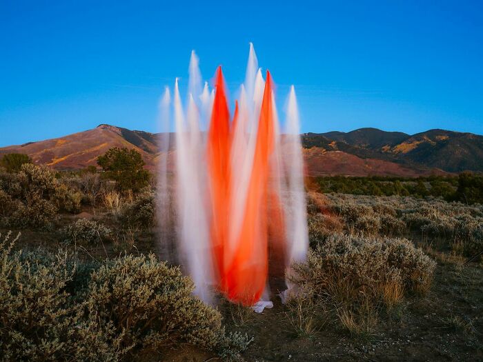 Wait, This Guy Just Tossed Fabric Into Nature and It Looked Like Magic (40 Pics)