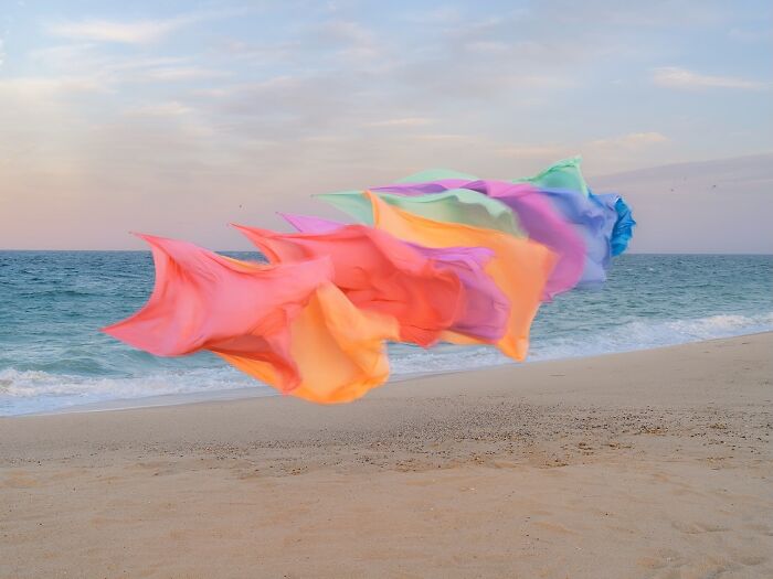 Wait, This Guy Just Tossed Fabric Into Nature and It Looked Like Magic (40 Pics)