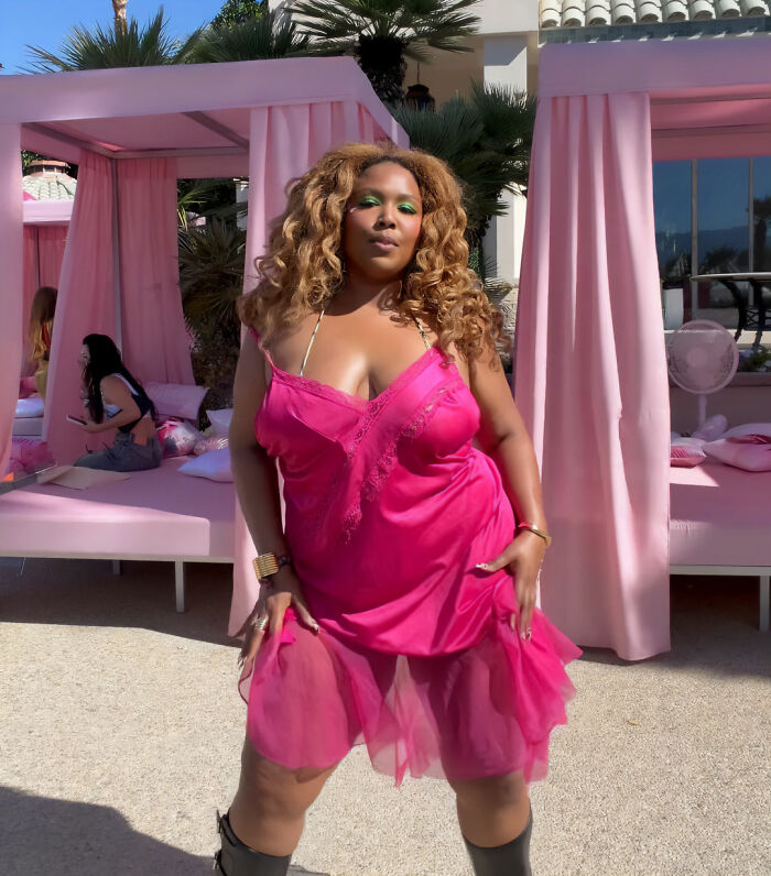Lizzo’s Pink Power Play