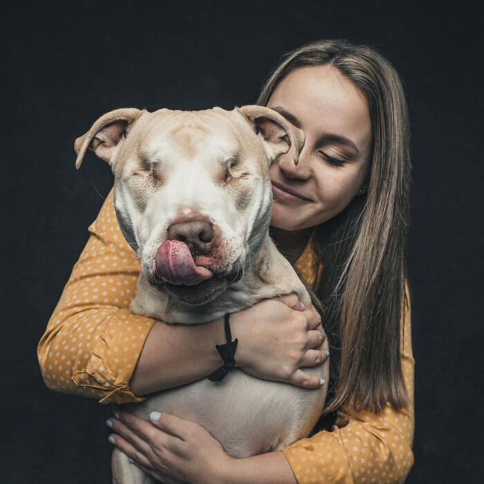 Wait, They Actually Took 40 Adorable Rescue Dog Photos With Their Humans?!