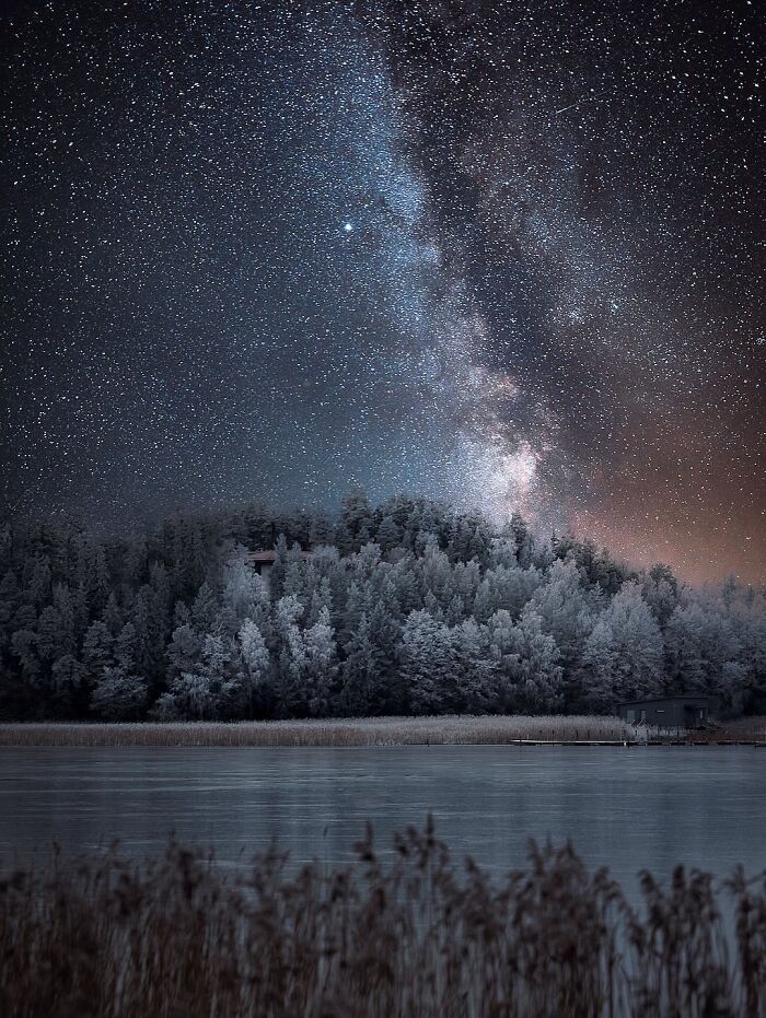 Wait, They Actually Took Pictures THIS Stunning of Finland's Northern Lights?