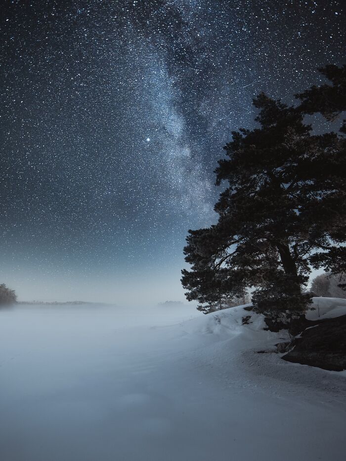 Wait, They Actually Took Pictures THIS Stunning of Finland's Northern Lights?