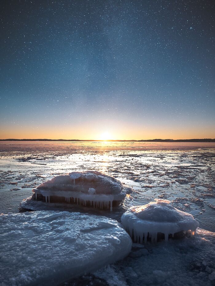 Wait, They Actually Took Pictures THIS Stunning of Finland's Northern Lights?