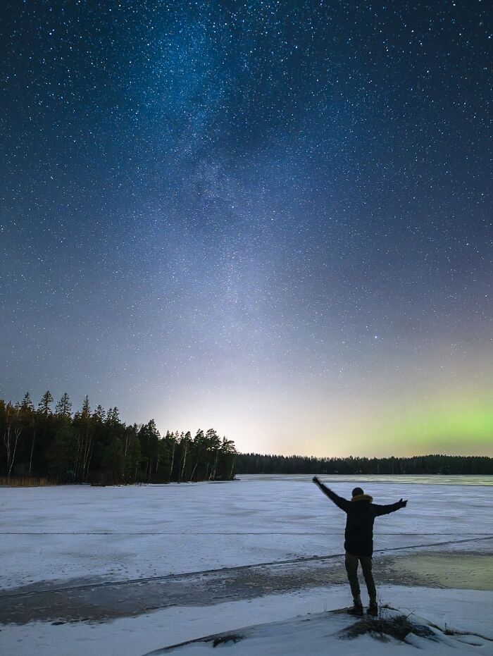 Wait, They Actually Took Pictures THIS Stunning of Finland's Northern Lights?