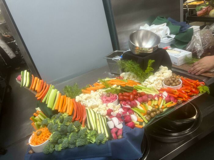 The $700 Veggie Platter That Nostalgia Won’t Let Go