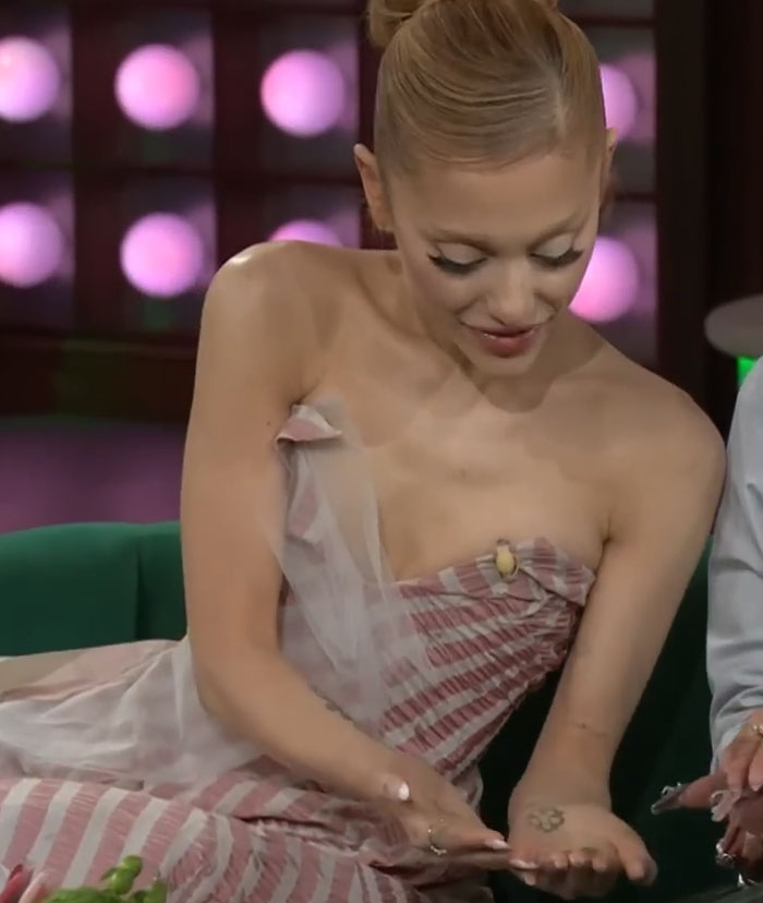 Oops! The Funniest Tattoo Fails in Chinese and Japanese Characters