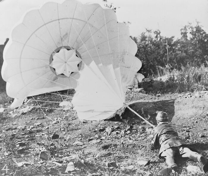Parachute Test in Sweden, Around 1920