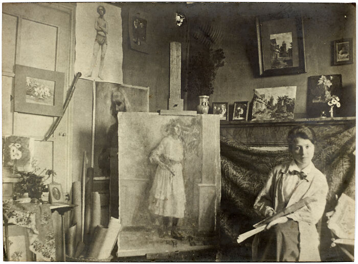Jeanne Malivel Strikes A Pose In Her Studio, 1920