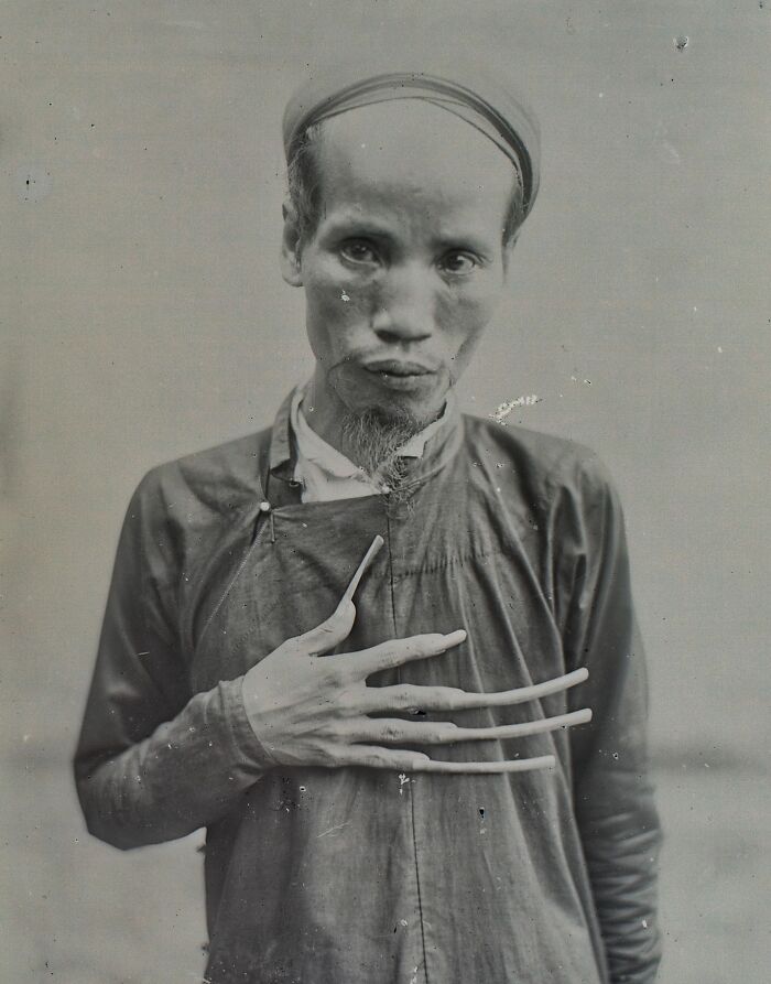 Fancy Fingernails and Serious Vibes, 1920s