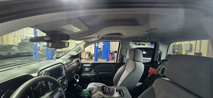 Future Darwin Award Winner Right Here