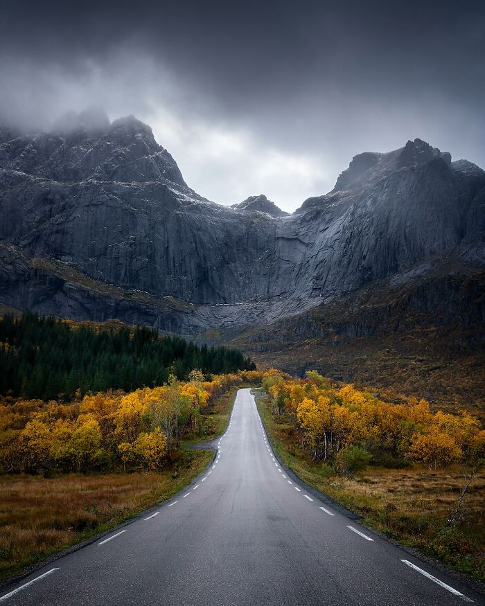 Wait Till You See These 48 Landscapes That Look Straight Outta a Fantasy Movie!