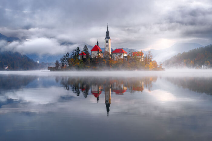 Wait Till You See These 48 Landscapes That Look Straight Outta a Fantasy Movie!