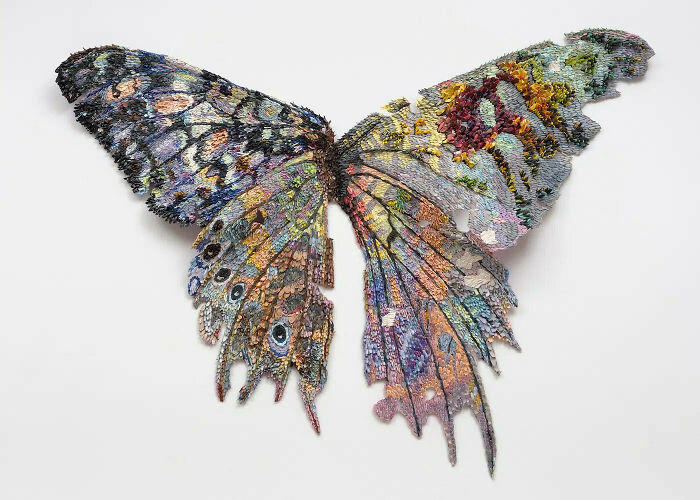 Minuscule Details – Butterfly Wings in Clay