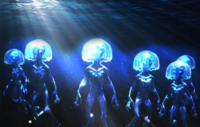 Soviet Navy Divers Saw 3-Meter Tall Silver-Suited Bluish Aliens In Lake Baikal