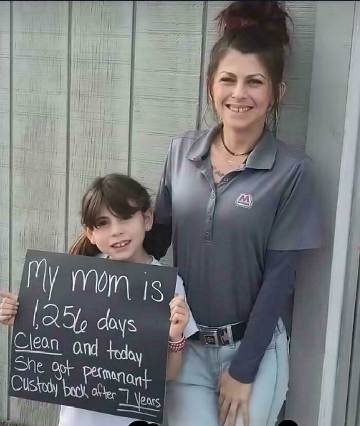 Mom's Proud Face Says It All